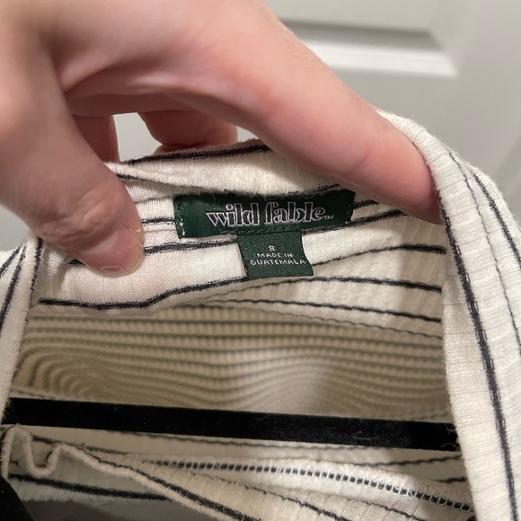 Wild fable cropped spandex top black and white stripe high neck mock neck - Picture 2 of 4